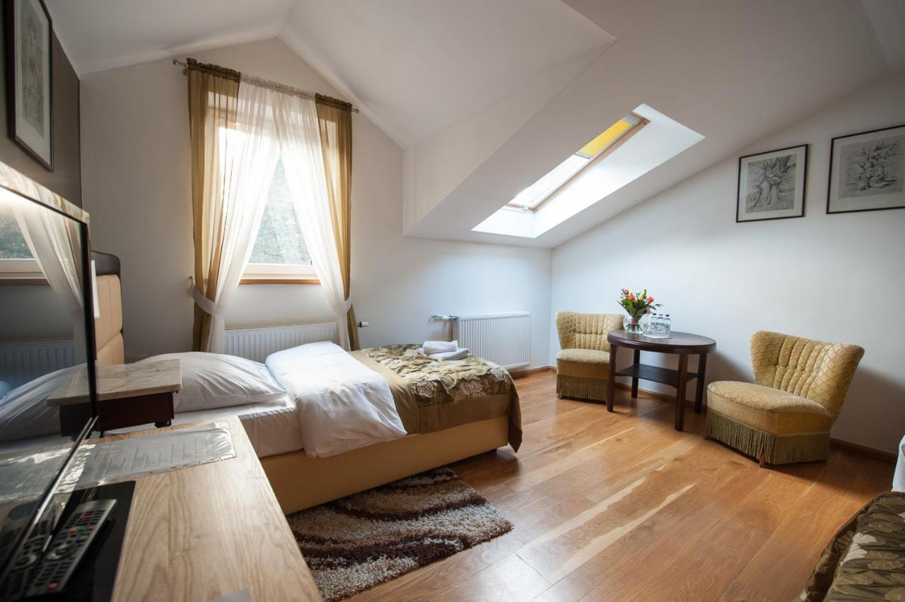Siedem Drzew Otel Biskupice  Oda fotoğraf